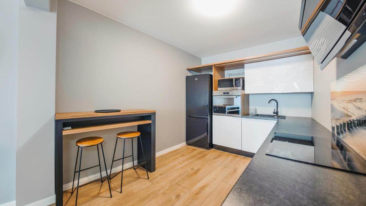 Apartament Zlota Perla Z Parkingiem 16 E Perlowa Przystan - Holiday City Kołobrzeg Eksteriør billede