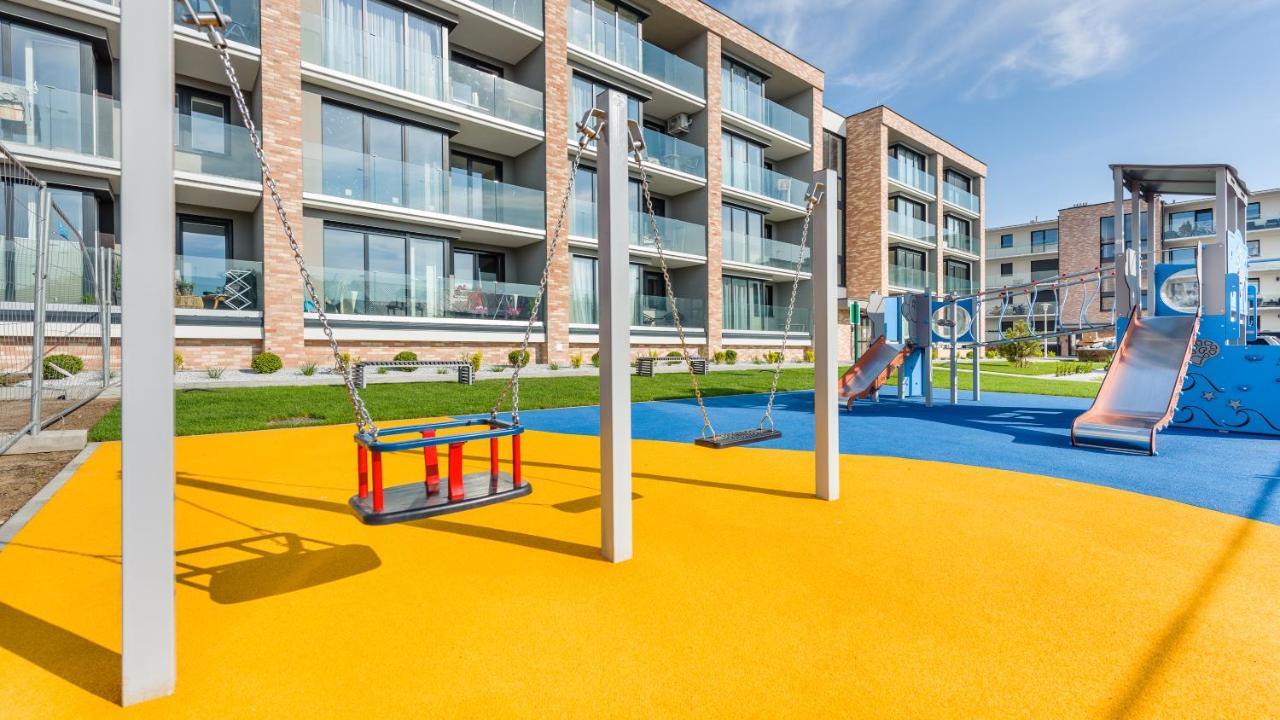 Apartament Zlota Perla Z Parkingiem 16 E Perlowa Przystan - Holiday City Kołobrzeg Eksteriør billede